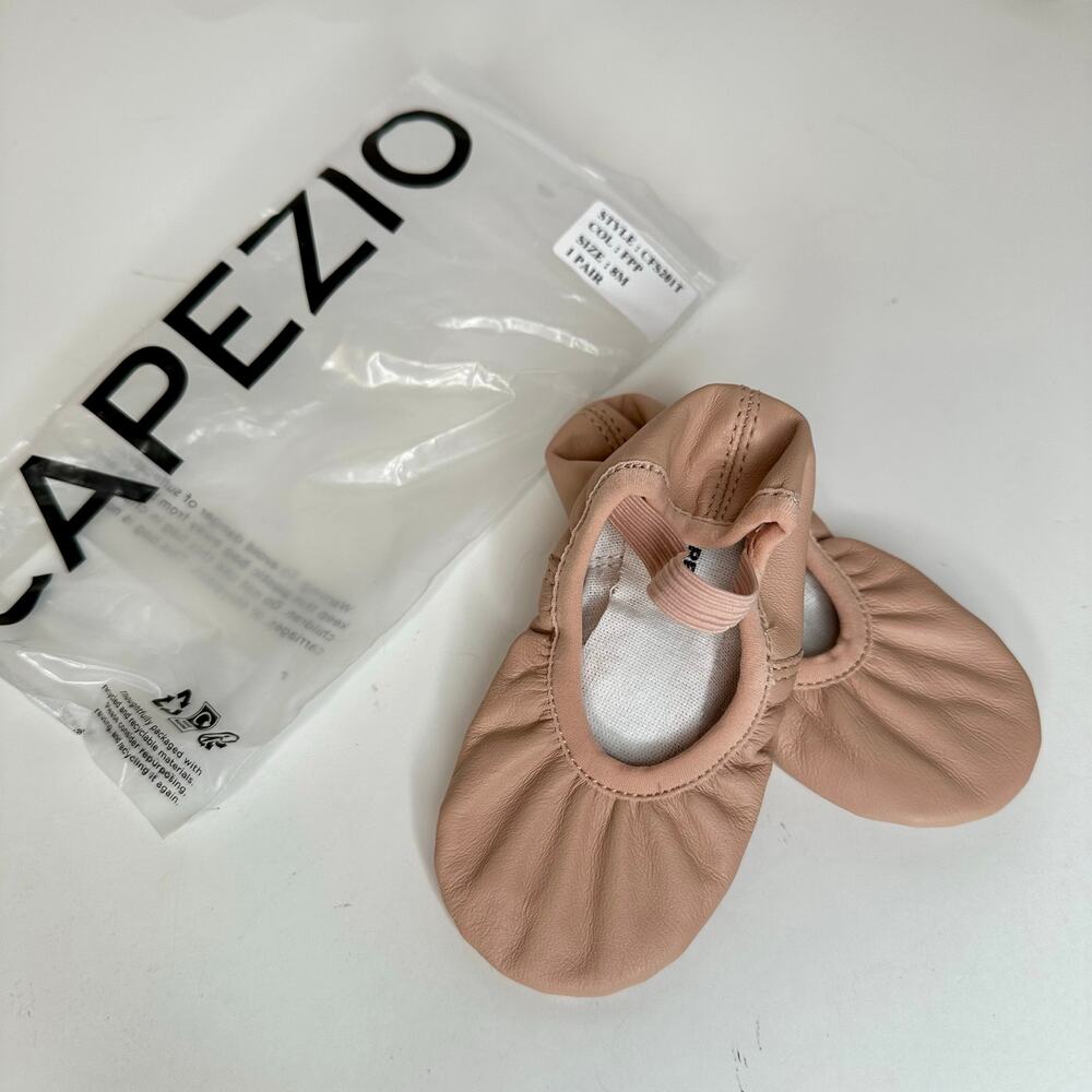 Capezio Toddler Ballet Shoes New size 8MM / size 7 toddler